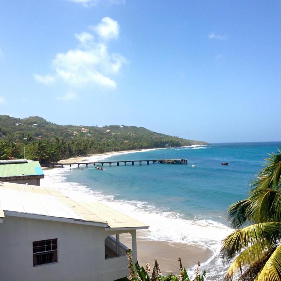 North Bay Inn Sauteurs 外观 照片
